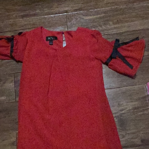 it’s a dress like for a party - Picture 1 of 2